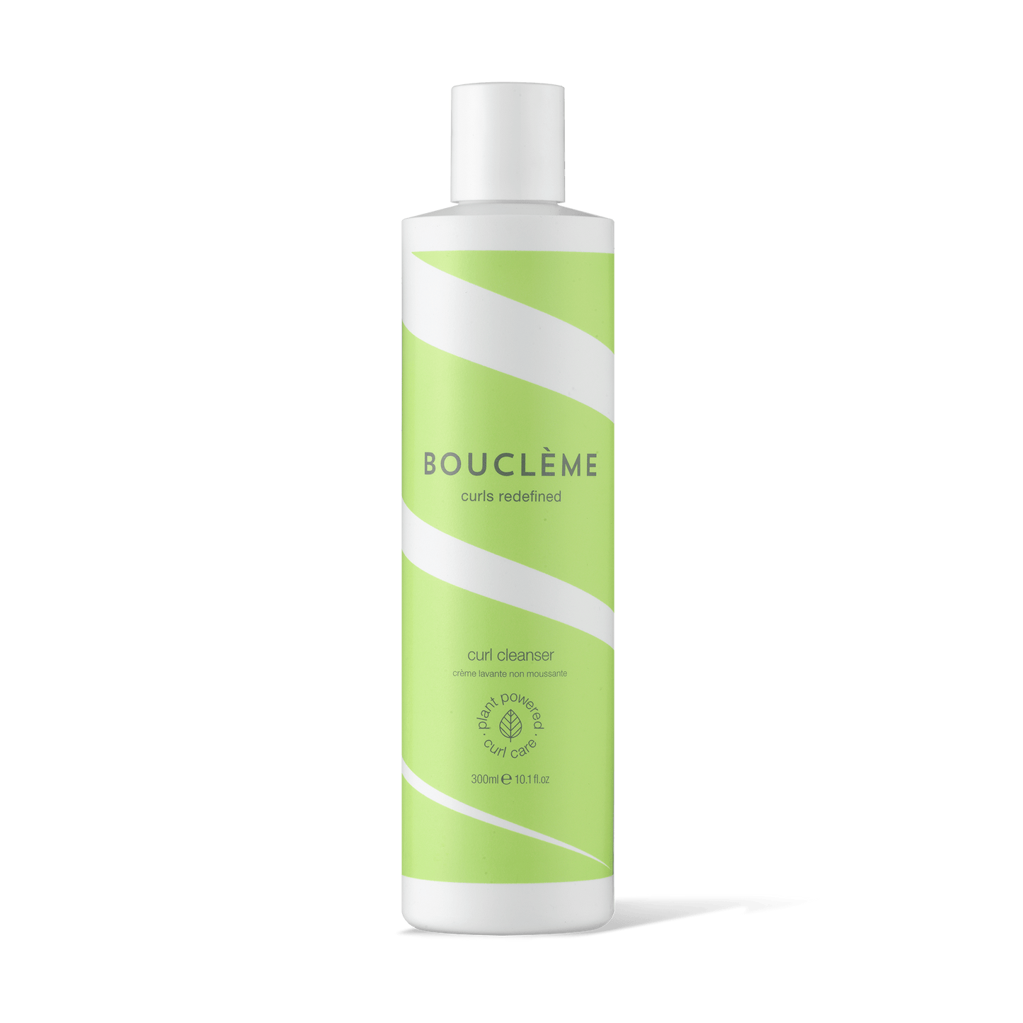 Gentle, non-foaming cream co-wash cleanses without stripping away moisture, boosting curl hydration.