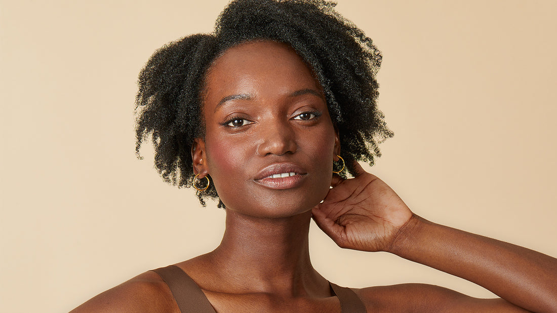 Coily Hair: How to remove product build-up and relieve itchy scalp
