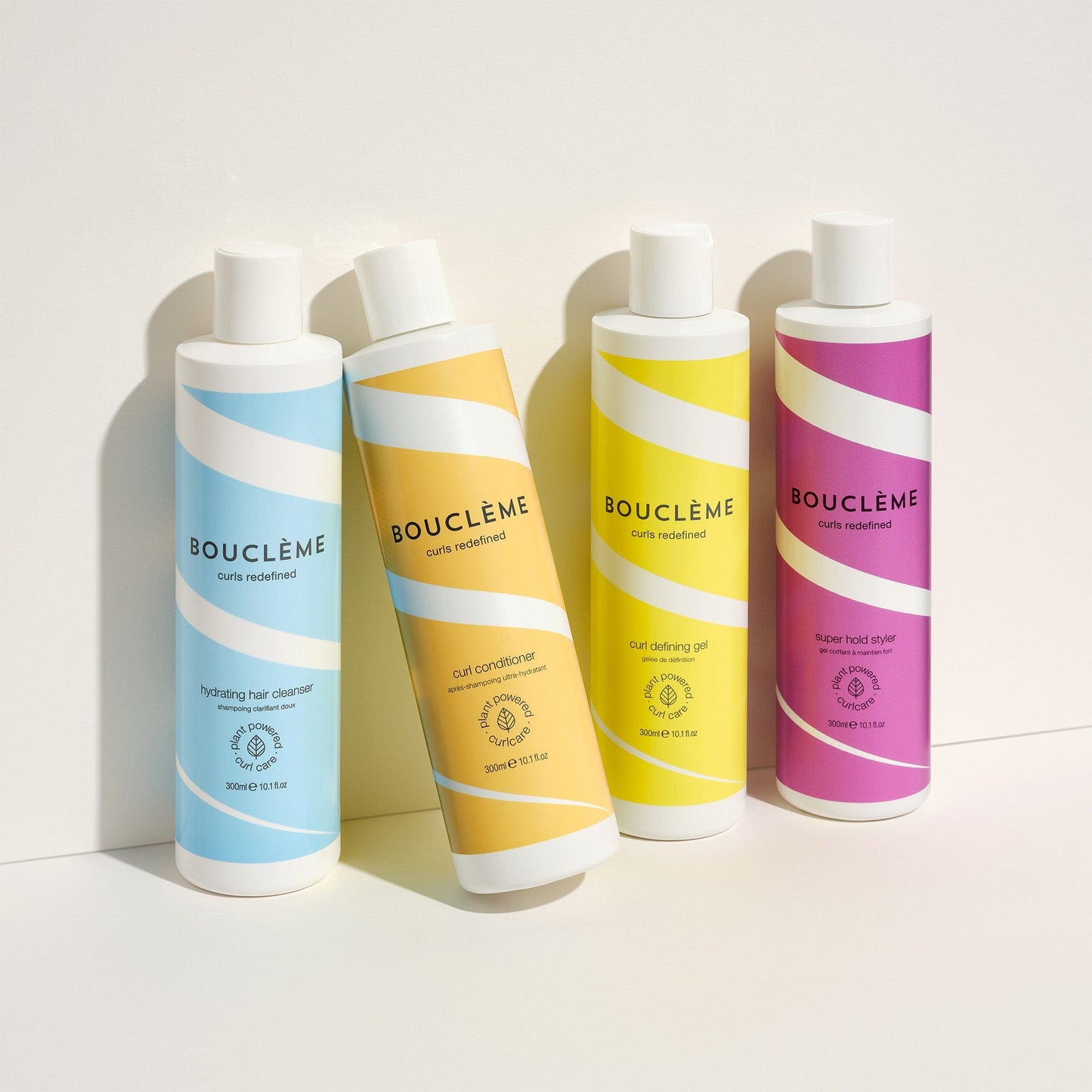 This waves kit contains everything you need to clarify, condition and create waves that hold. Waves and loose curls need moisture but can easily get weighed down, so this is the perfect kit containing everything you need to clarify, condition, and create hold.