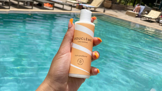 Swim and curls: how to protect hair from chlorine