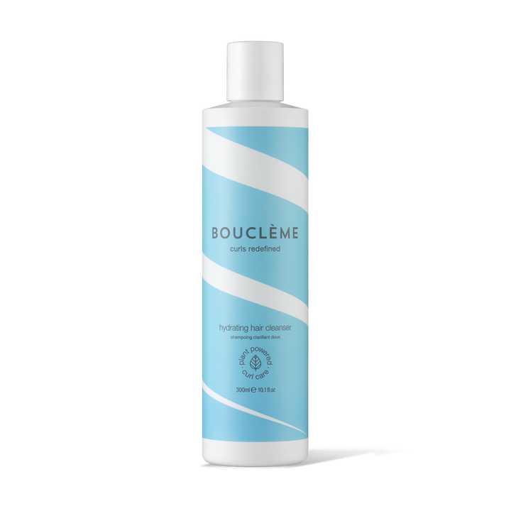 Low foaming, curl defining, sulphate-free shampoo ideal for fine, wavy hair and oily scalps. 