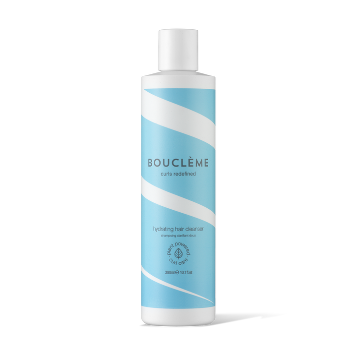 Low foaming, curl defining, sulphate-free shampoo ideal for fine, wavy hair and oily scalps.
